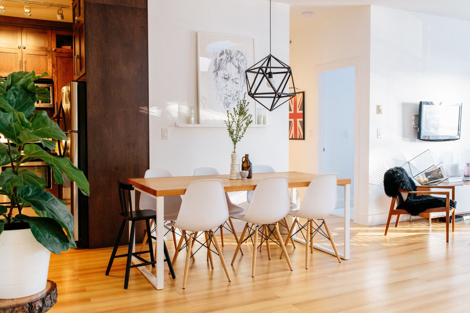 House Tour Minimal, ScandinavianInspired Style Apartment Therapy