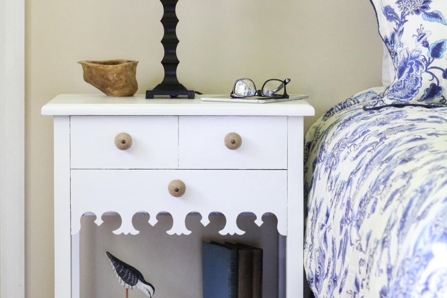 How to Change Knobs on a Dresser and Other Furniture Apartment Therapy