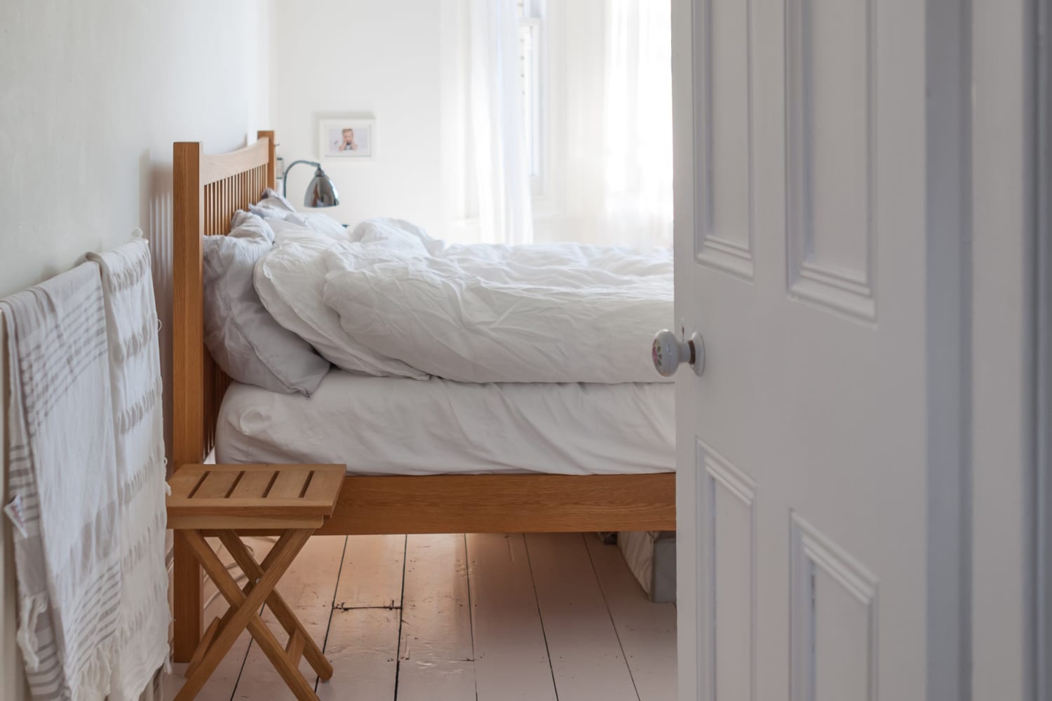 Quick Checklist: 5 Things to Do Before Overnight Guests Arrive