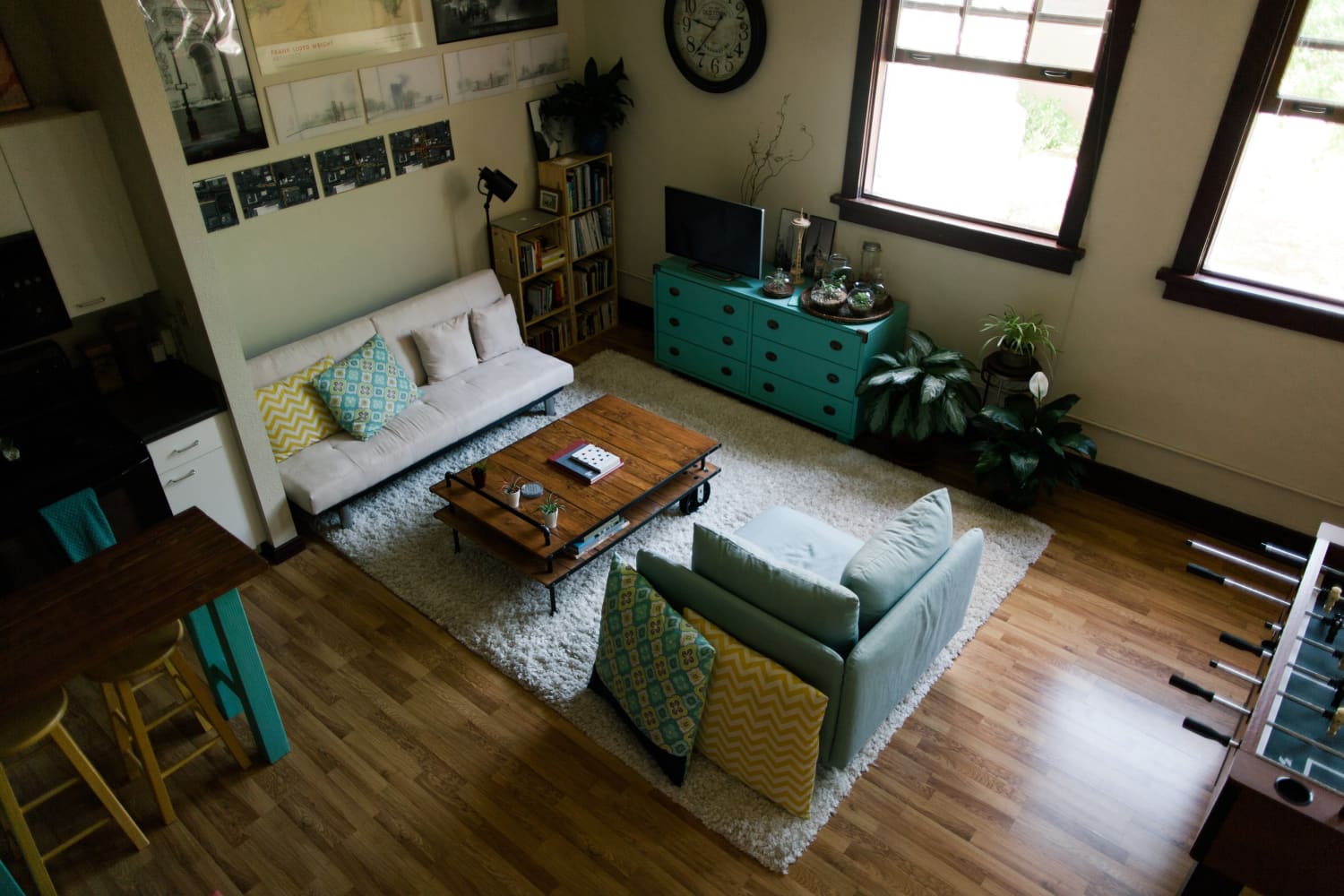Nicole’s “MixedandMatched” Loft Apartment Therapy