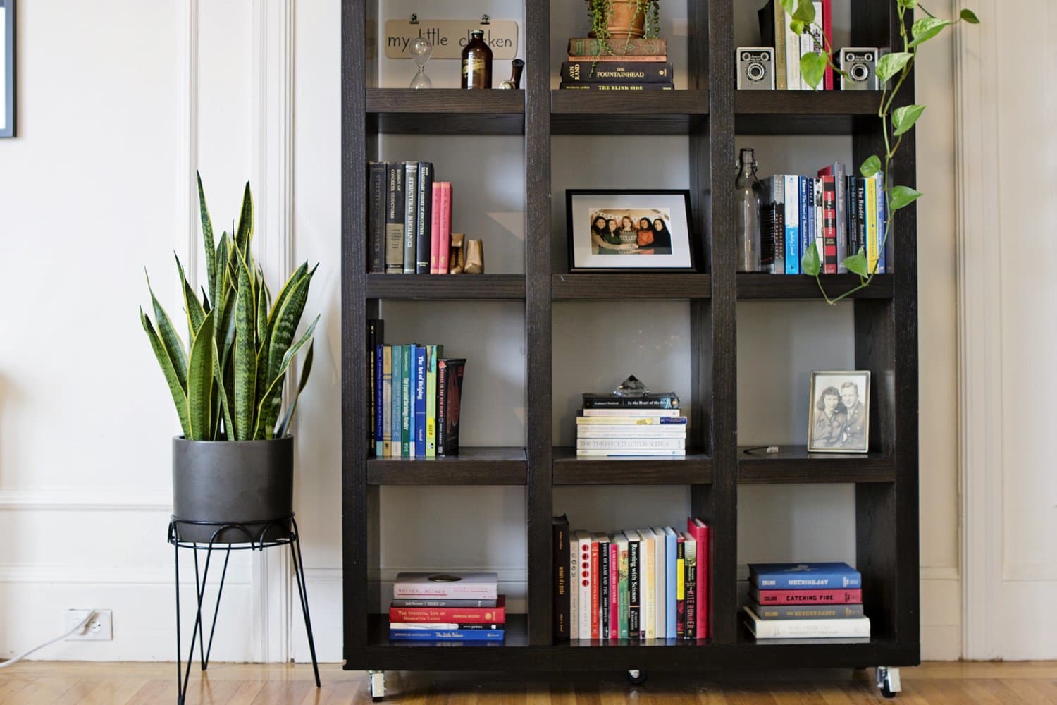 How To Edit Your Bookshelves and Start Loving Your Space Apartment Therapy