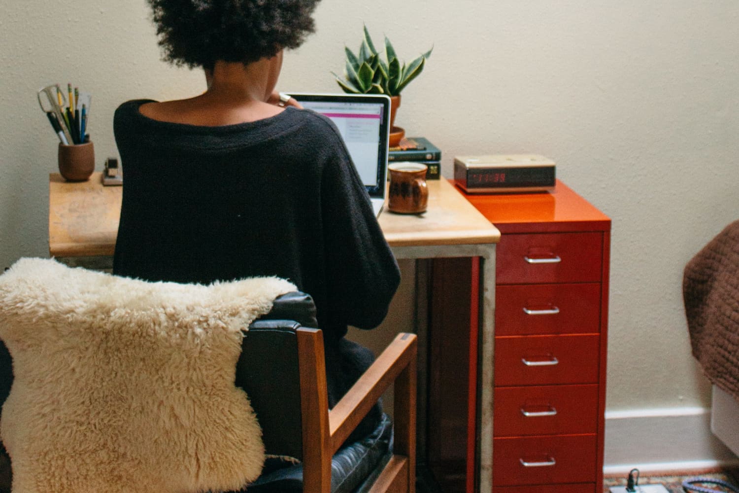 5 Places You Can Learn A New Language For Free Apartment Therapy