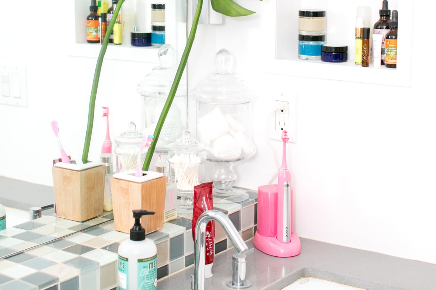 Small Space Organization How To Clear Out A Mess Of A Bathroom Apartment Therapy