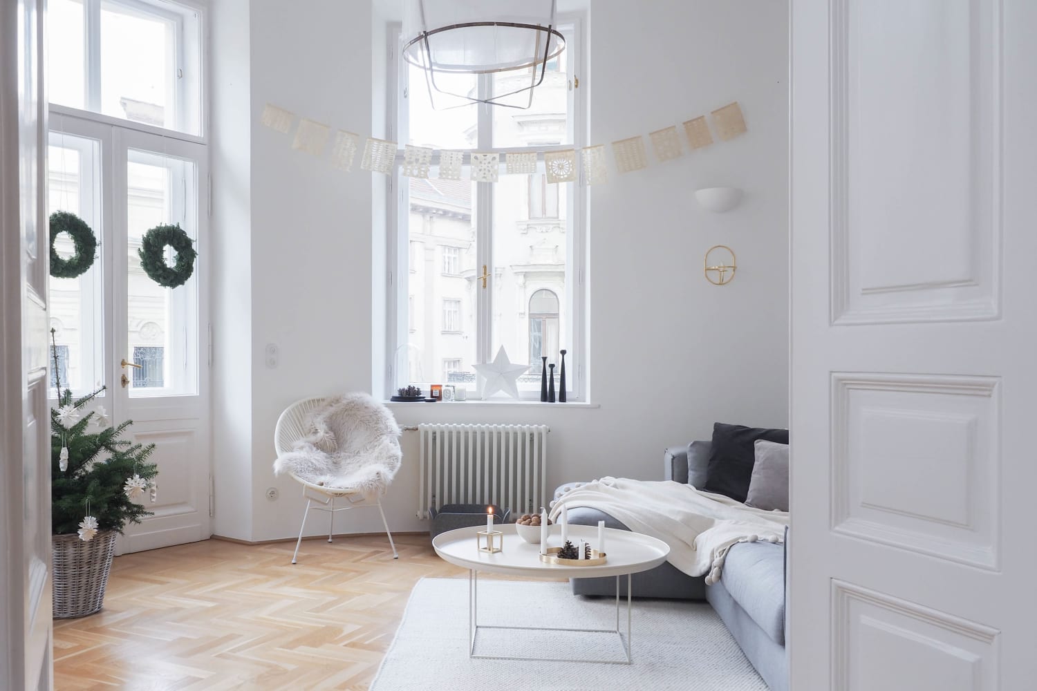 Tour: A Scandinavian-Inspired Apartment in a Vintage Vienna Building ...