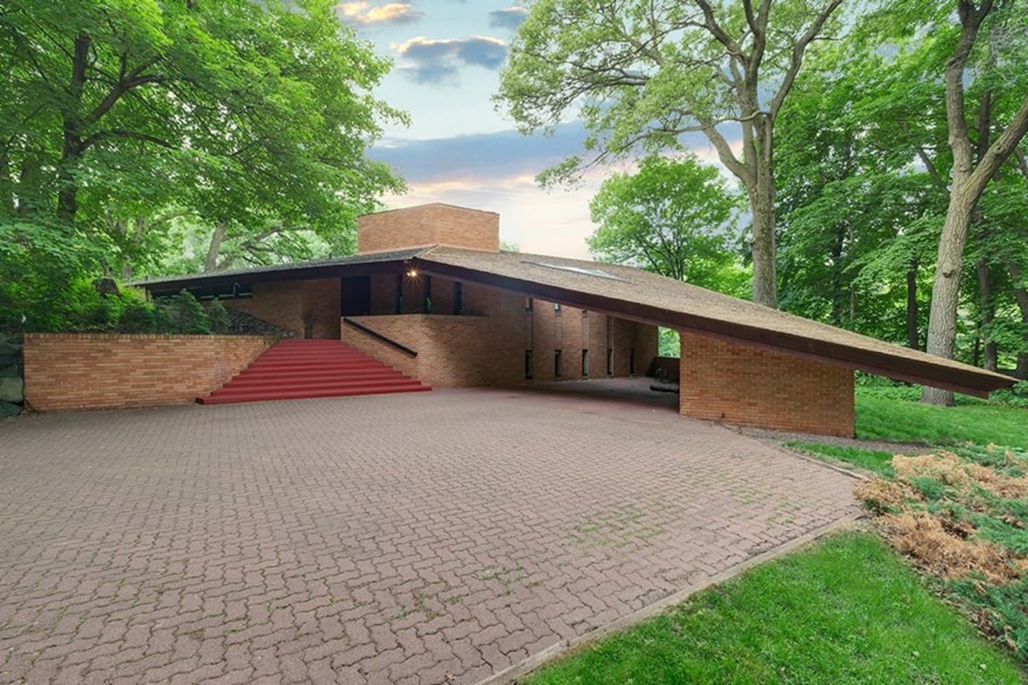 An Untouched Frank Lloyd Wright House Is For Sale Apartment Therapy