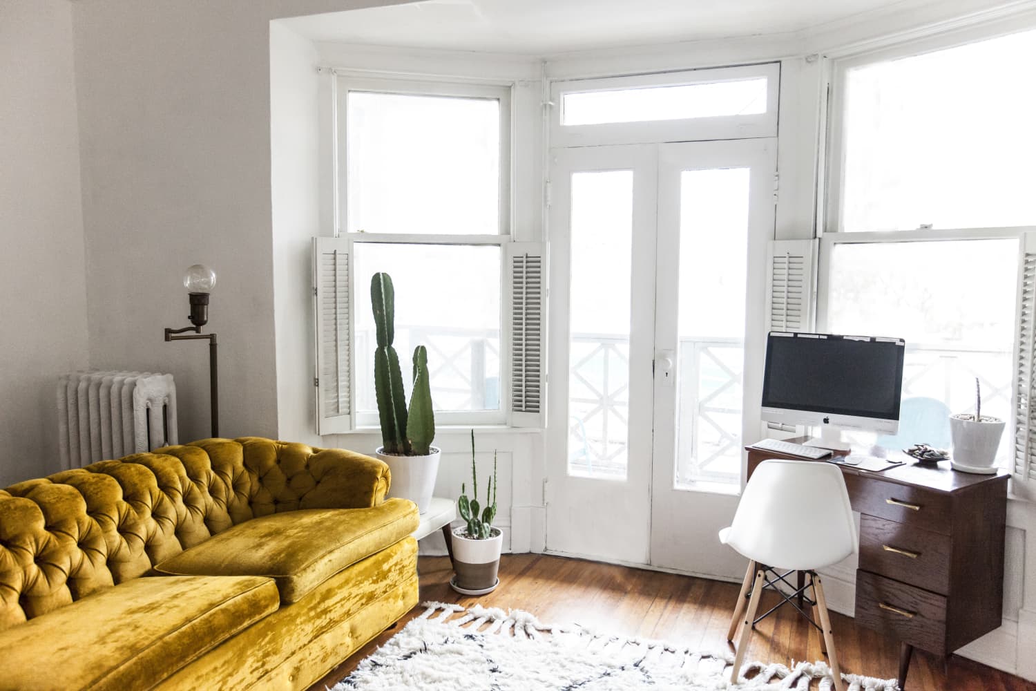 House Tour A Photographer's Vintage Apartment in Denver Apartment