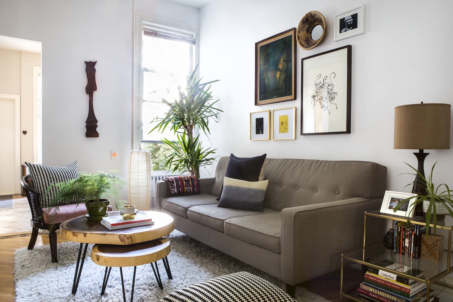 Design Lovers Mix Their Style & Stuff in Brooklyn | Apartment Therapy
