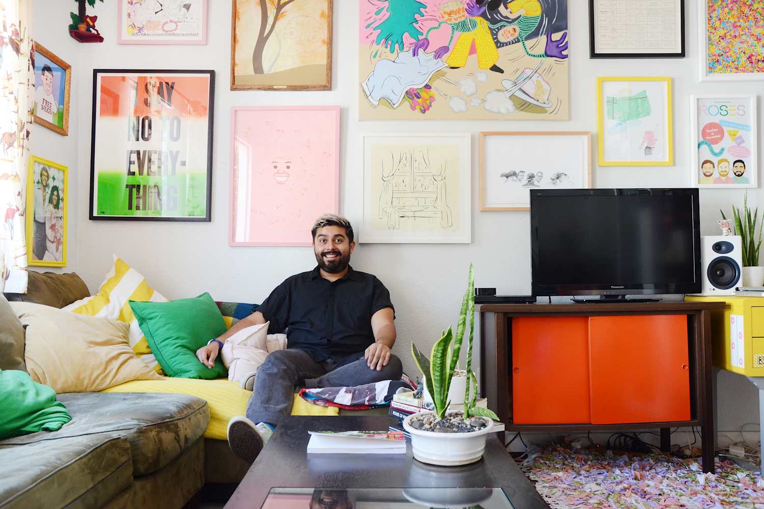 House Tour: An LA Musician's Colorful, Playful Home | Apartment Therapy