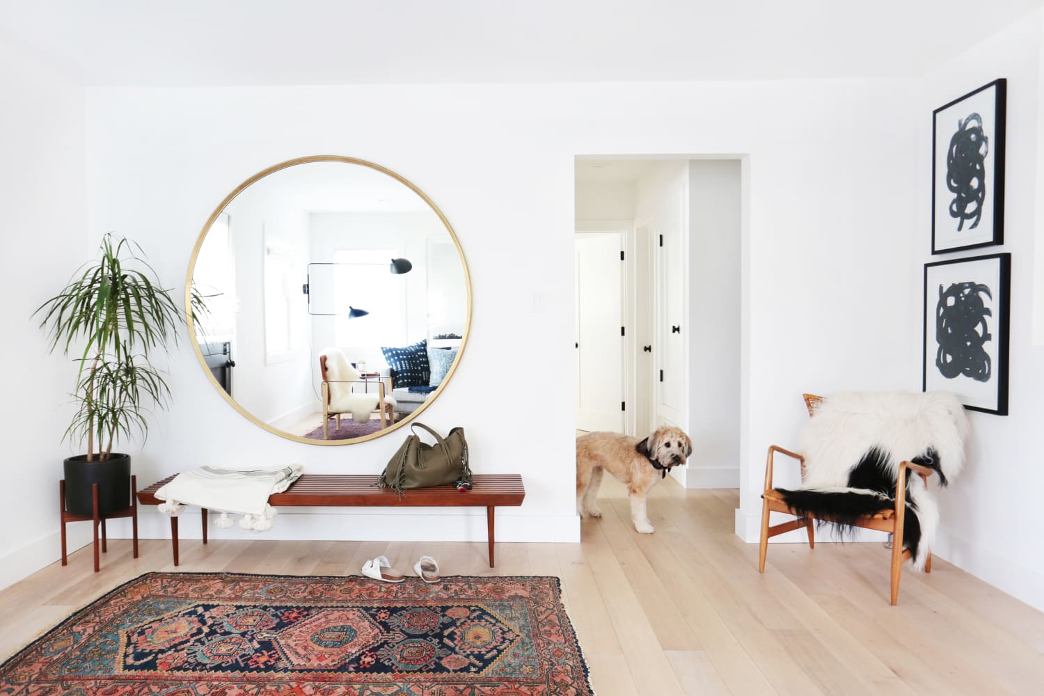 Picture of Minimalist Entryway Essentials - Organizing Ideas | Apartment Therapy