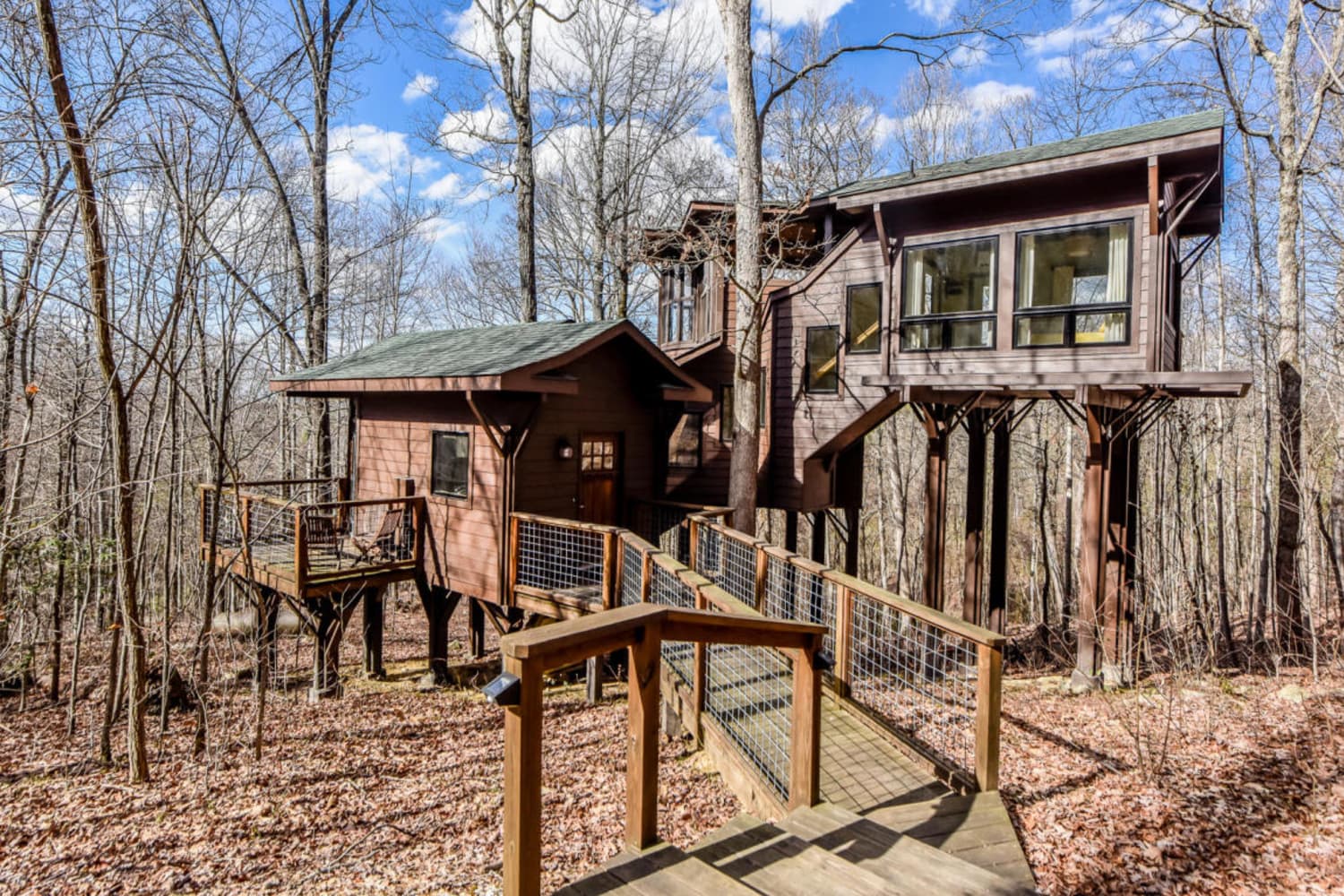 Tiny House Treehouse For Sale Tennessee Photos Apartment Therapy