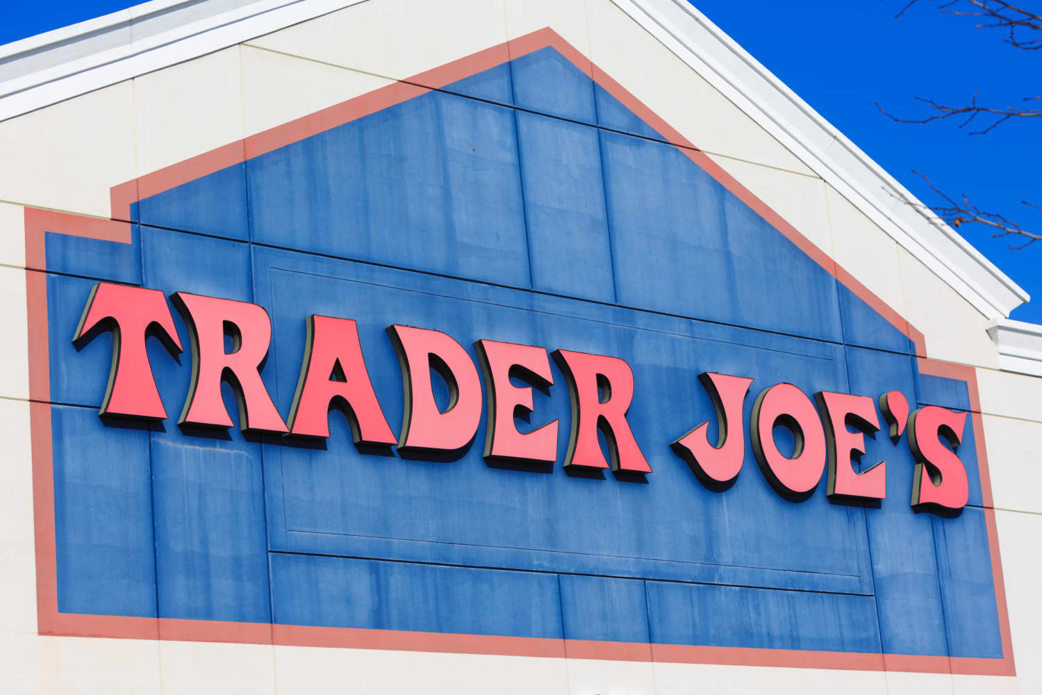 The Best Time Of Day to Shop at Trader Joe’s Apartment Therapy