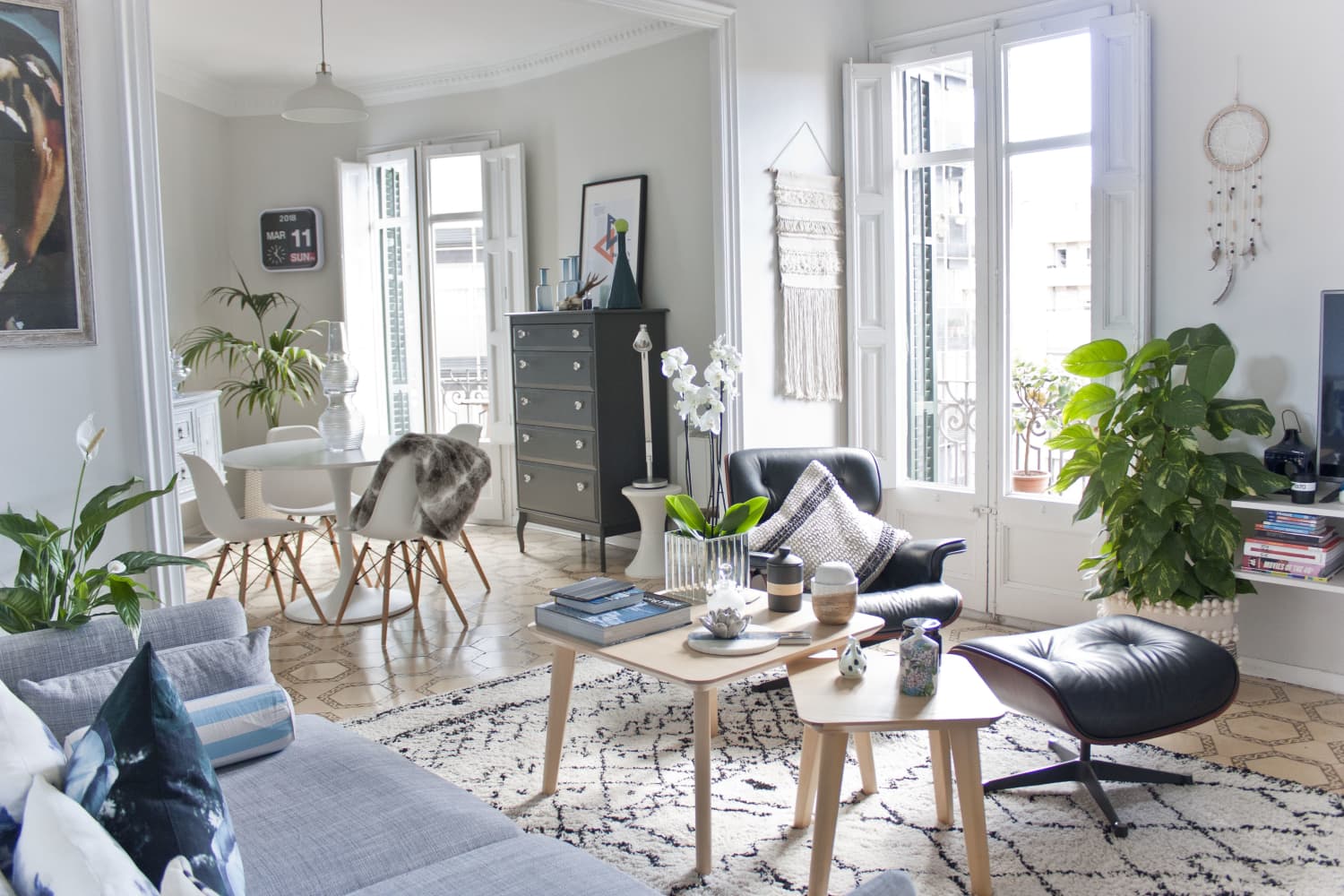 Barcelona Home Tour: A Boho Scandinavian Apartment | Apartment Therapy