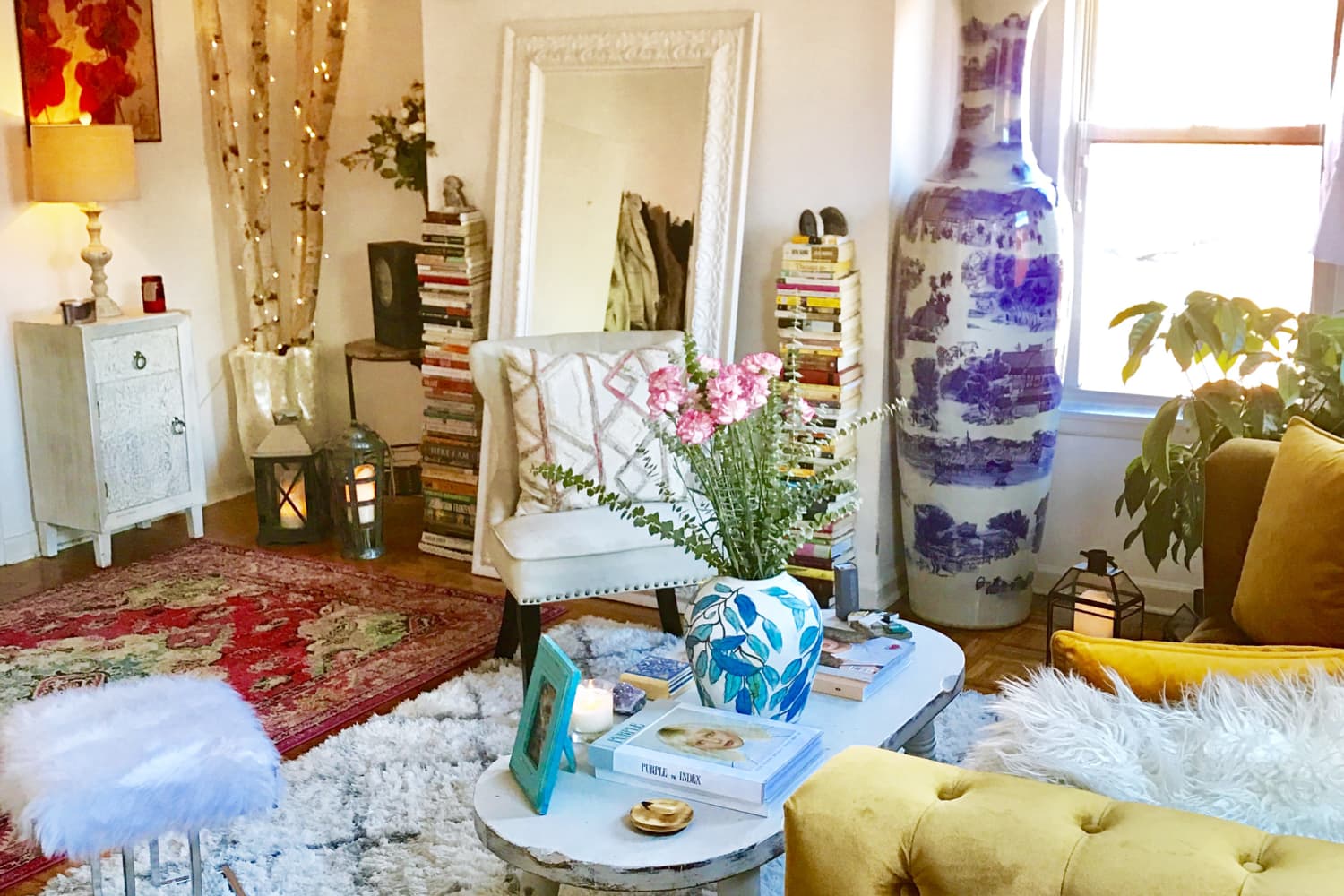 An Eclectic, Bright Williamsburg Corner Apartment Apartment Therapy