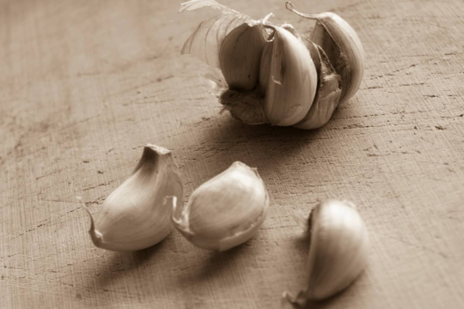 Basic Technique How to Cook Garlic Without Burning It The Kitchn