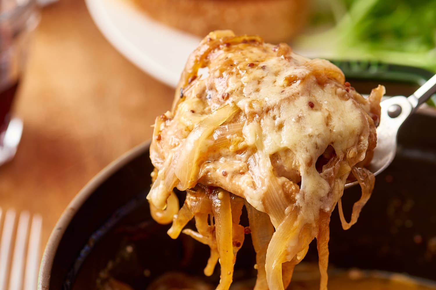 Recipe Braised French Onion Chicken with Gruyère The Kitchn