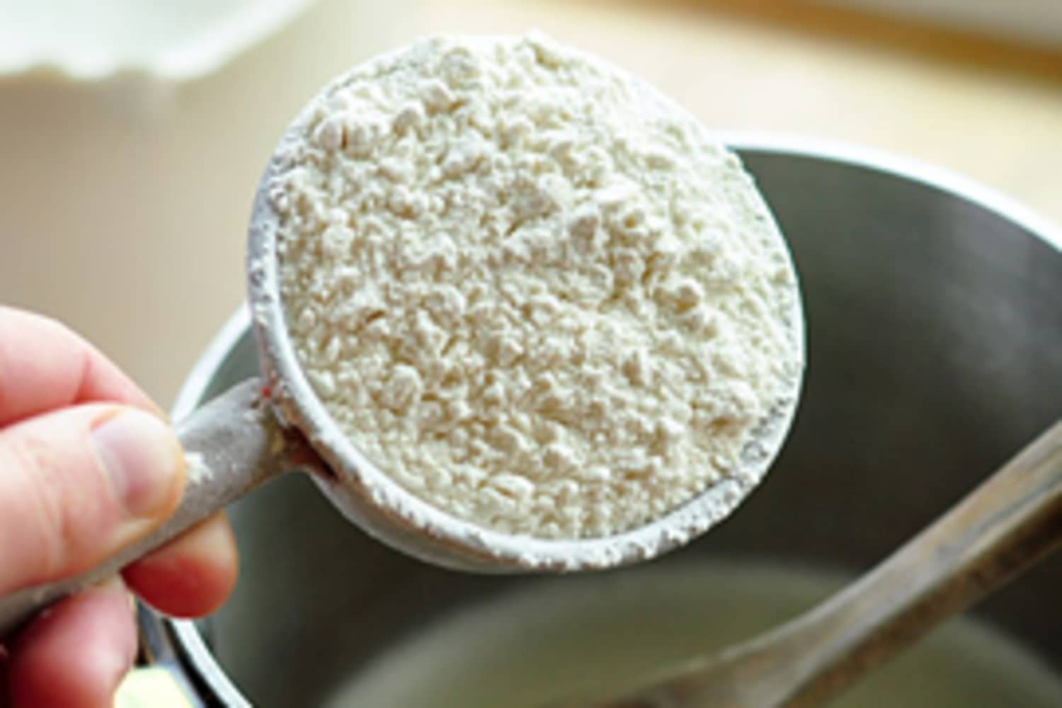 Bread Flour vs All Purpose Flour The Kitchn