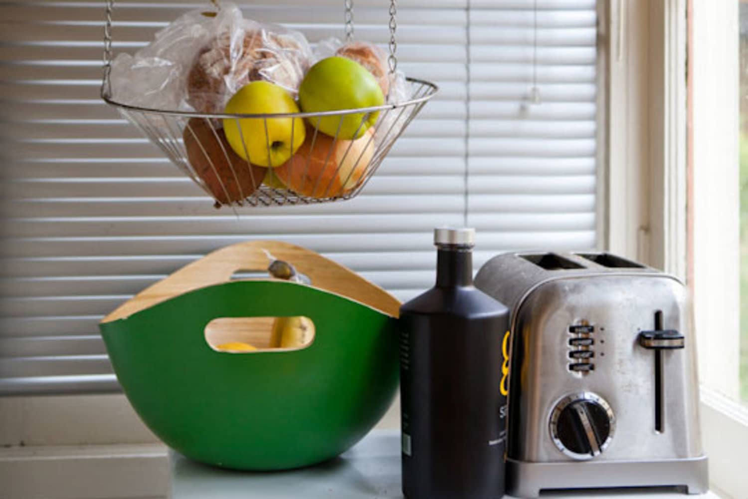 Quick Reminder Why You Should Store Some Fruits and Vegetables