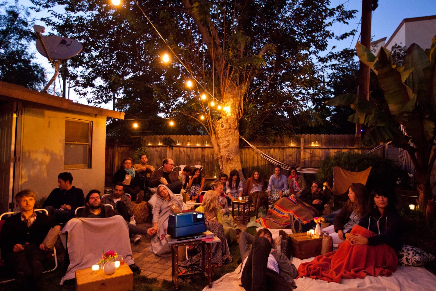 5 Tips for Throwing an Outdoor Movie Party The Kitchn