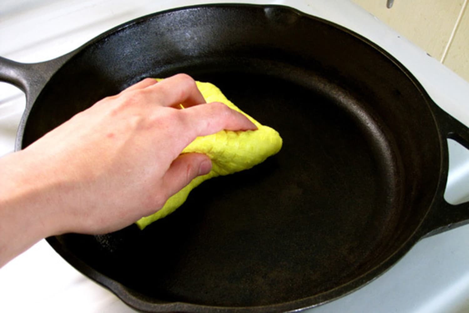 How Do I Season a Cast Iron Skillet Without an Oven? Kitchn