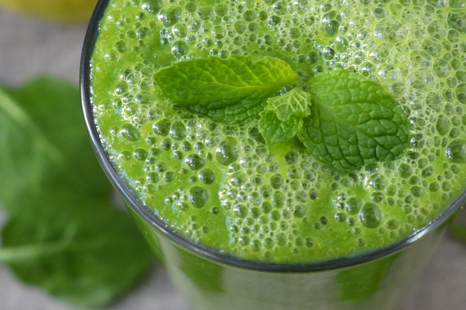 Recipe Green Smoothie with Spinach, Pear, and Ginger The Kitchn