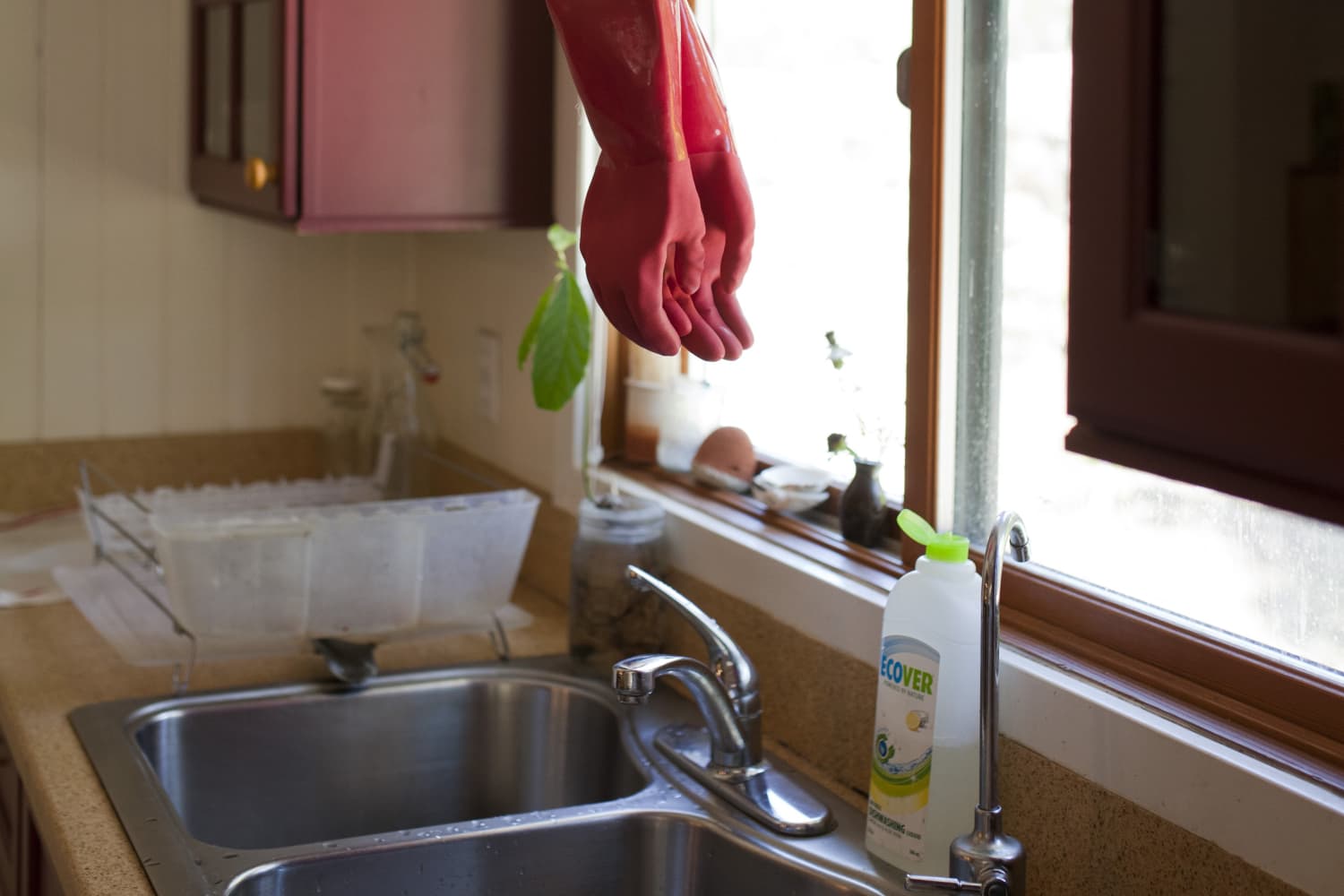 Smart Tip Hang Dish Gloves Over the Sink to Dry The Kitchn