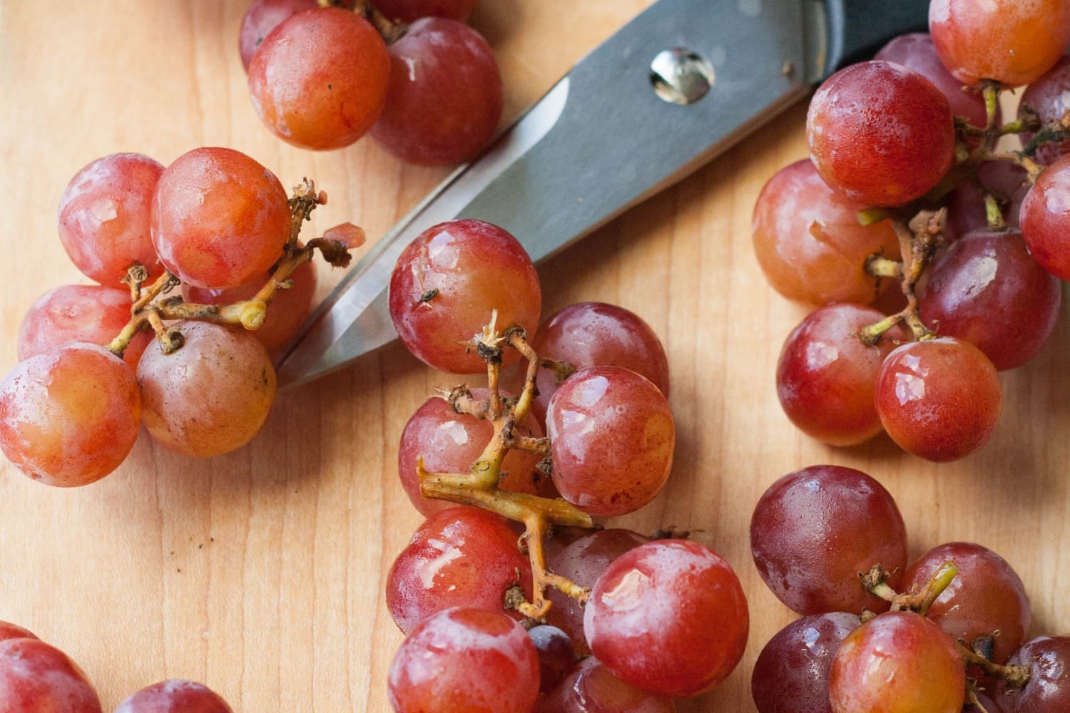 Here Is the Correct Way to Serve Grapes The Kitchn