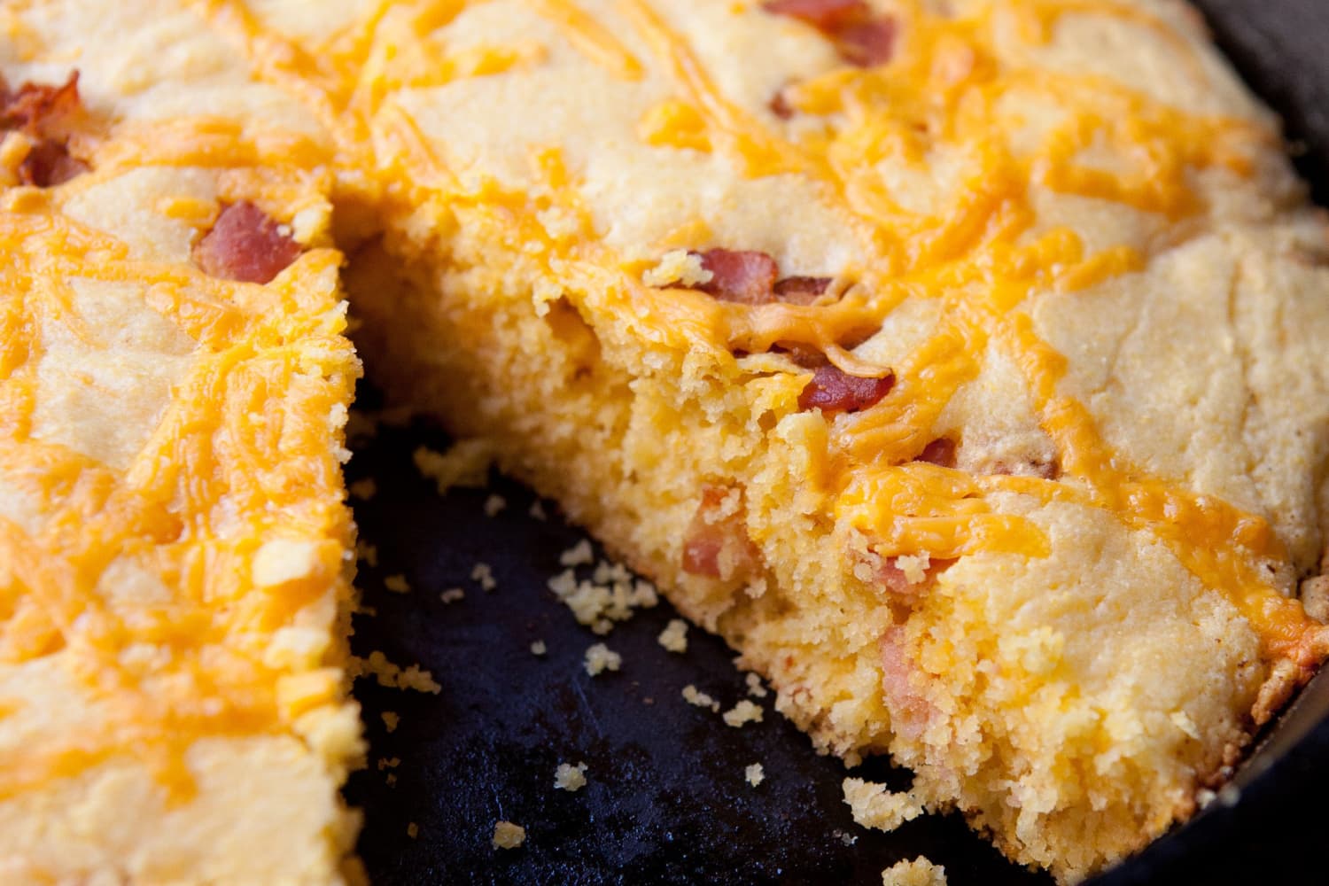 Recipe Skillet Cornbread with Bacon & Cheddar The Kitchn