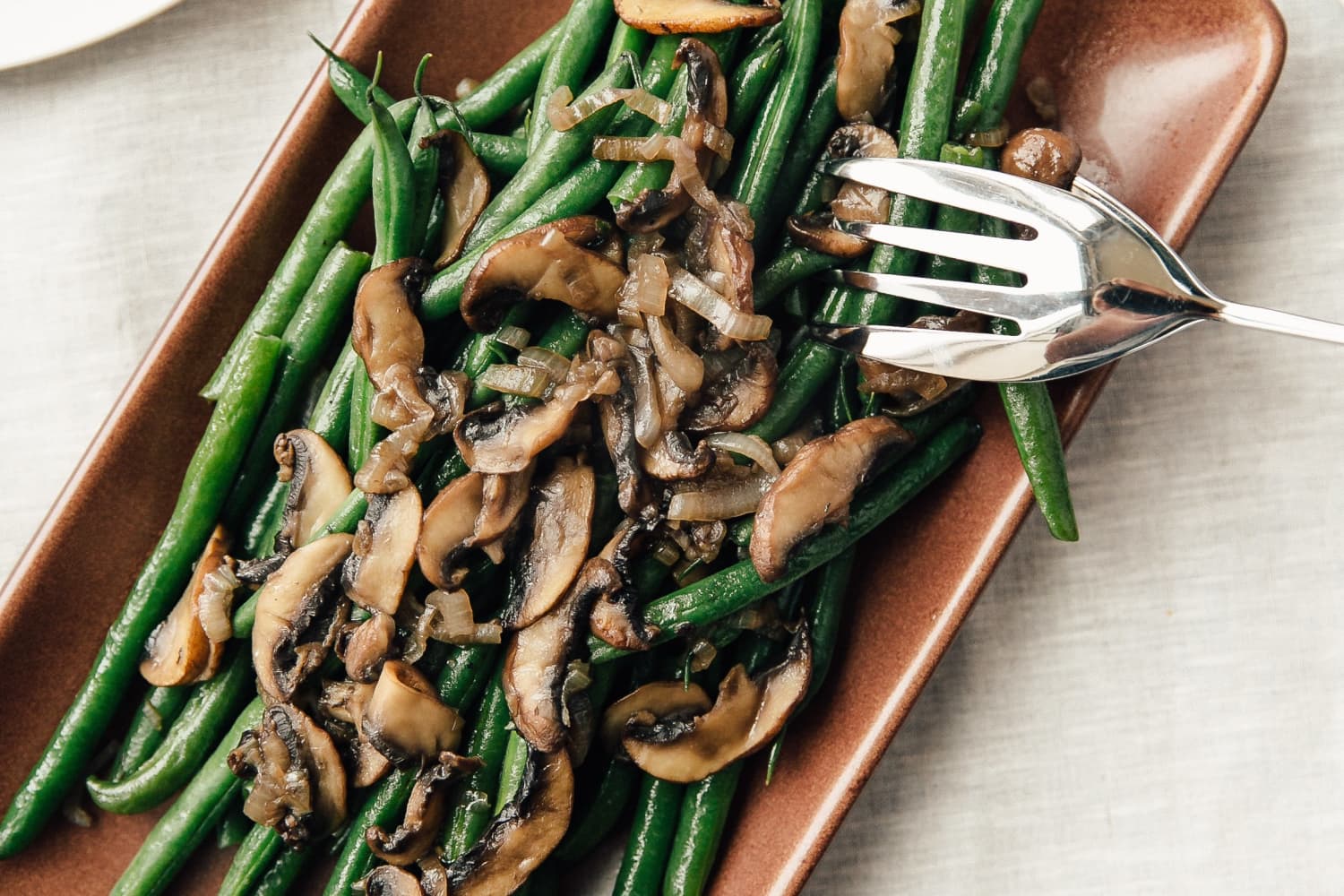 Recipe Stovetop SteamFried Green Beans and Mushrooms The Kitchn