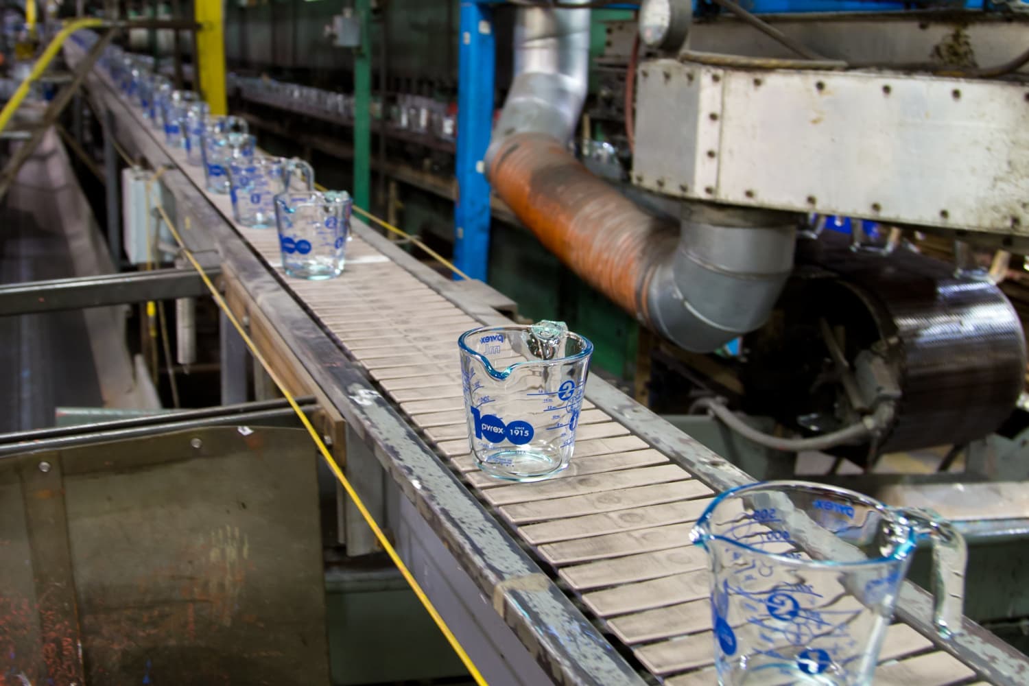 How Pyrex Glass Cookware Is Made in Charleroi, Pennsylvania The Kitchn
