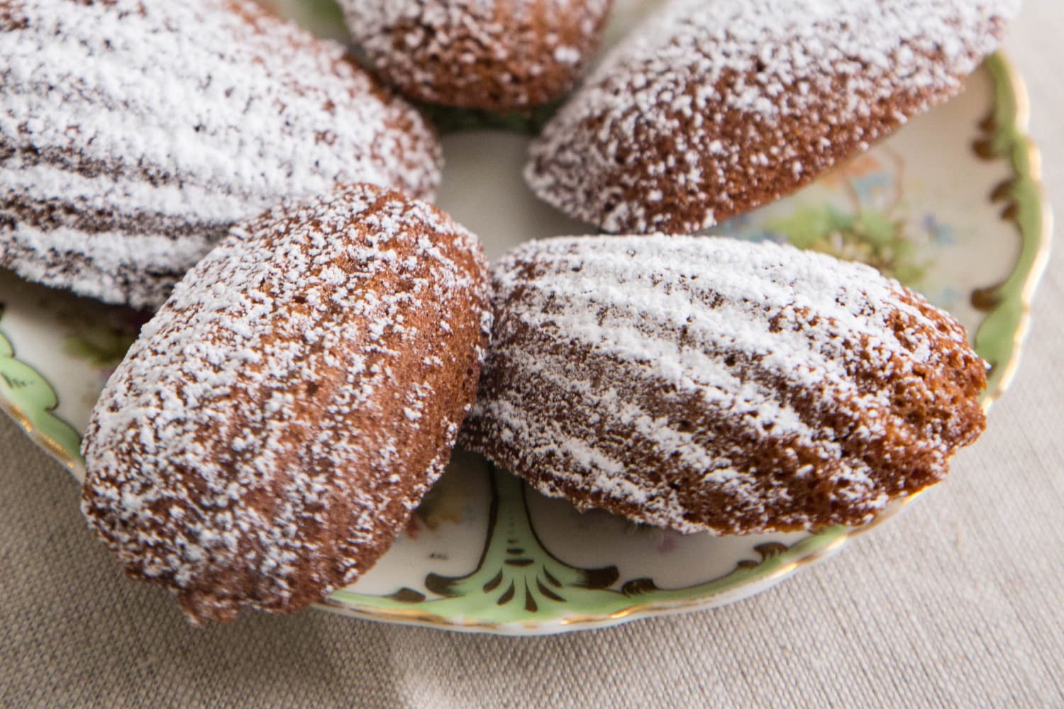 Recipe Hot Cocoa Madeleines The Kitchn