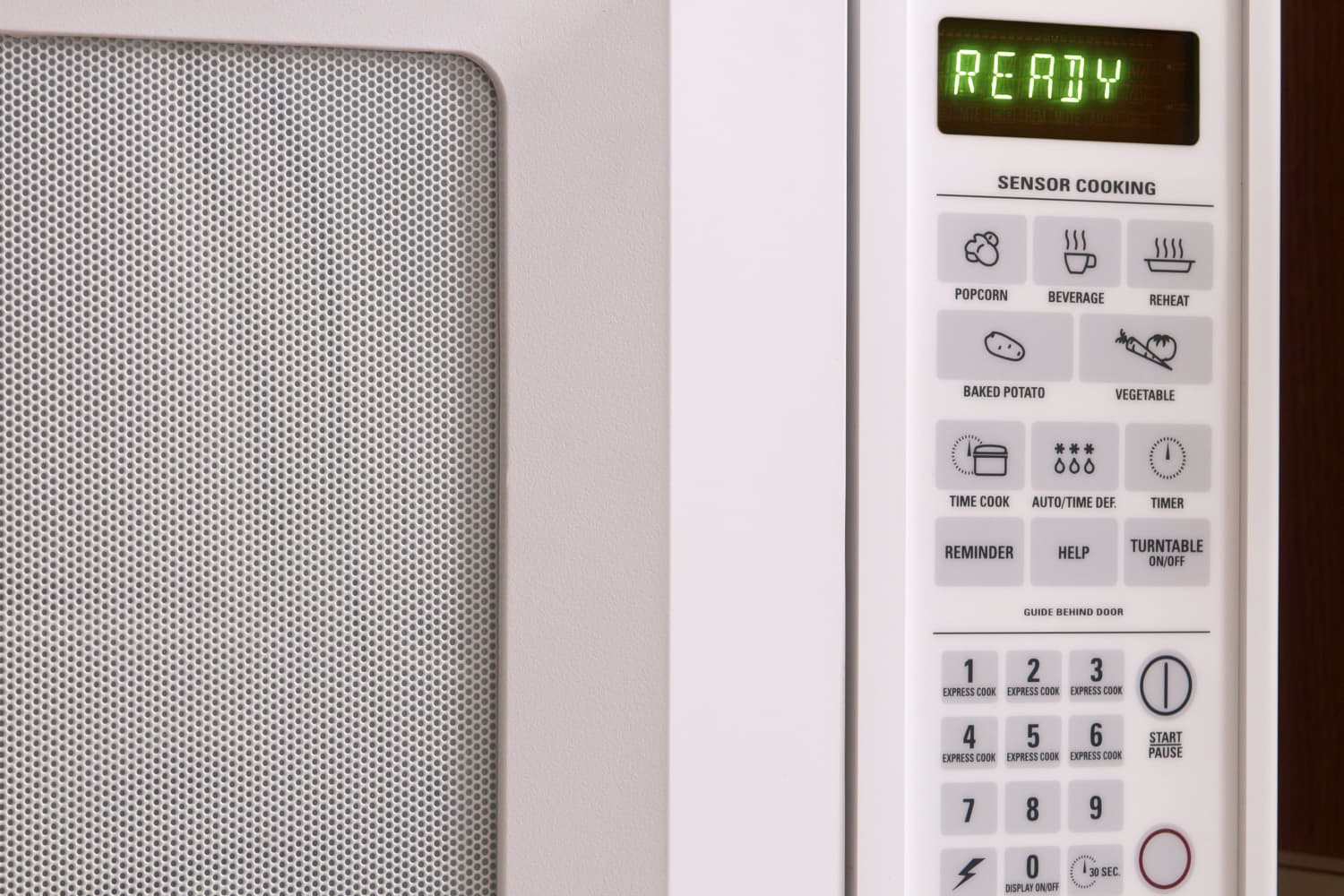 The Rules for Plastic in the Microwave The Kitchn