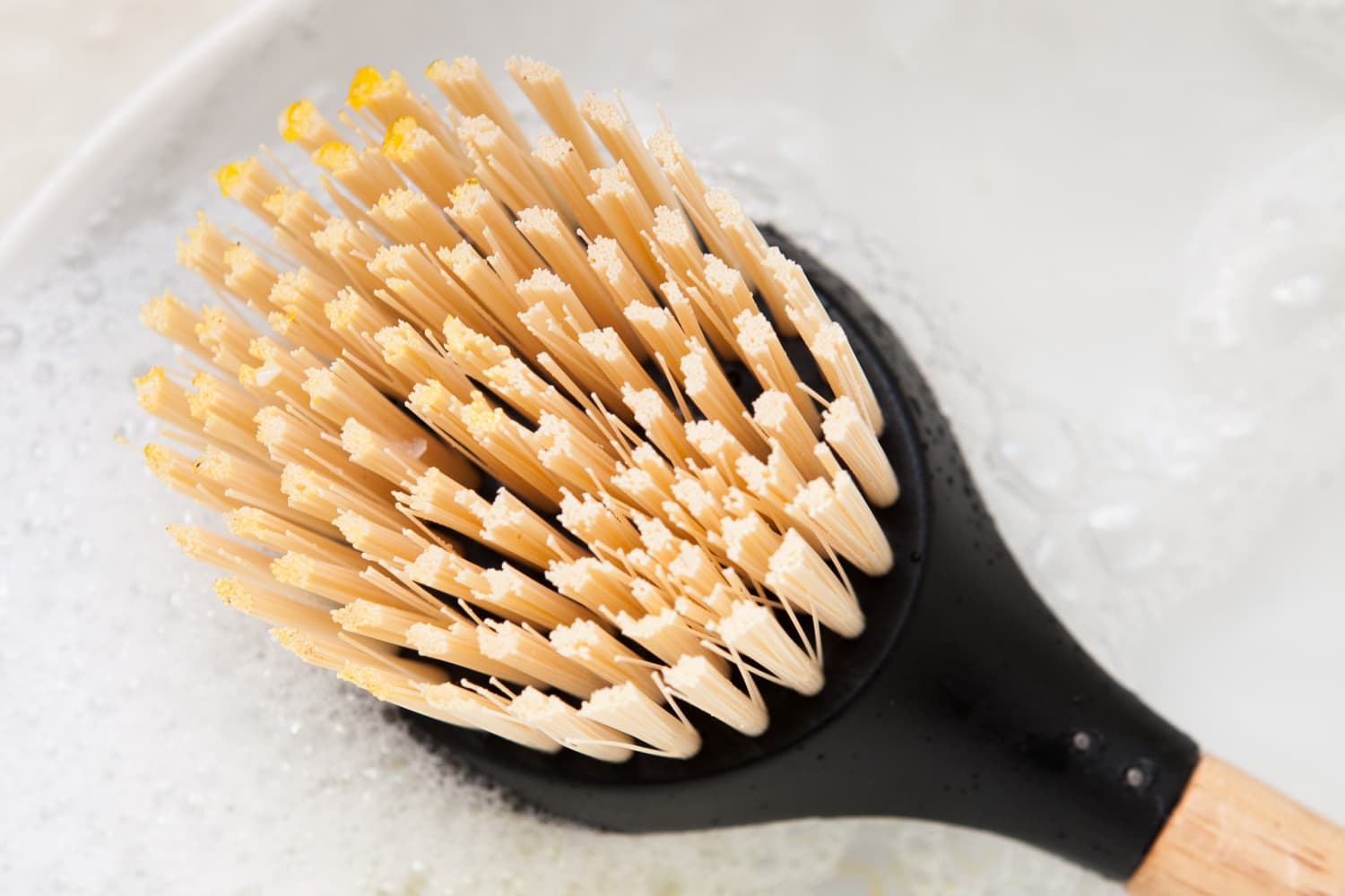 Bristle brush for cleaning hot sale