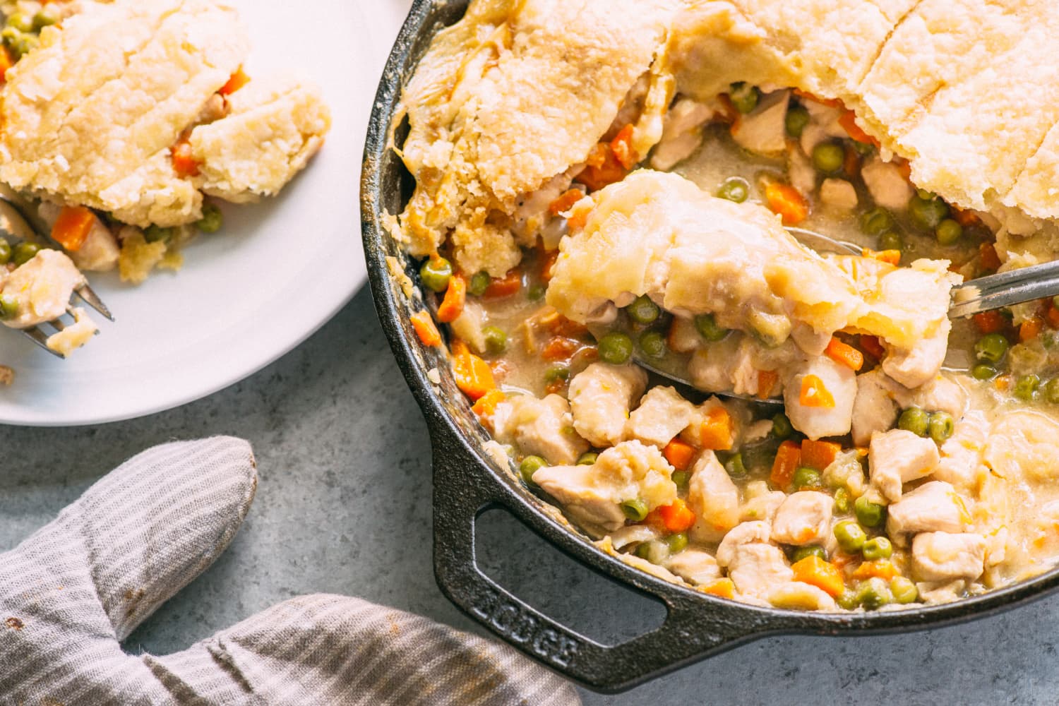 Recipe Easy Skillet Chicken Pot Pie The Kitchn