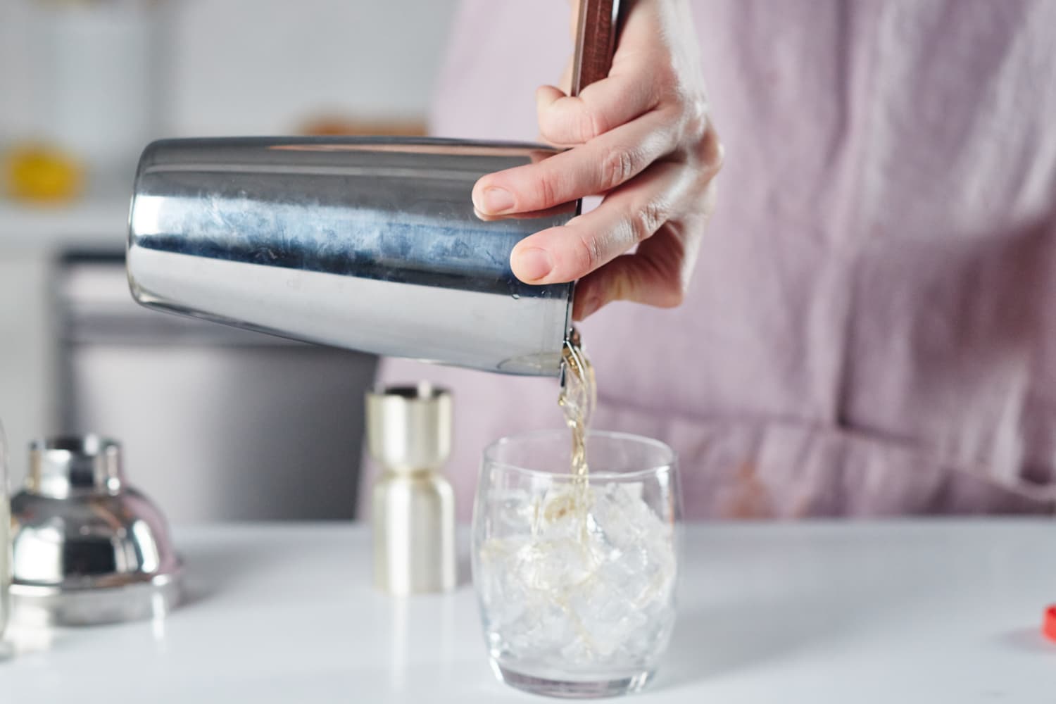 The Best Way to Make Cocktails Without a Cocktail Shaker The Kitchn