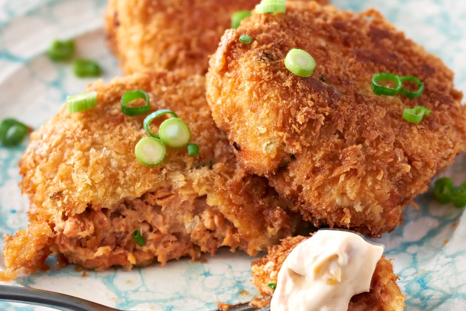 Recipe: Canned Salmon Cakes | The Kitchn