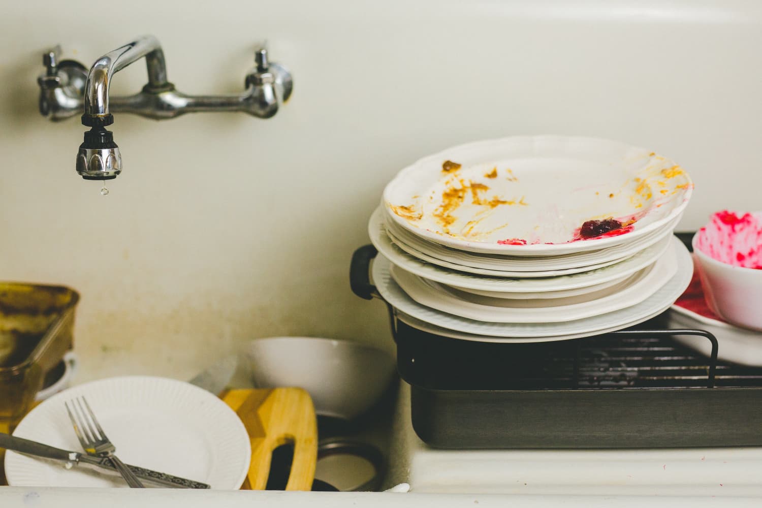 8 Tips for Dealing with a Mound of Dishes | The Kitchn