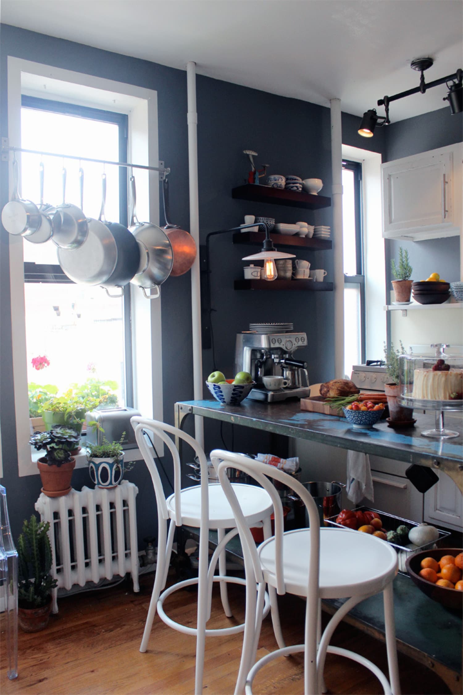 Get The Look Bentwood Bar Stools Apartment Therapy