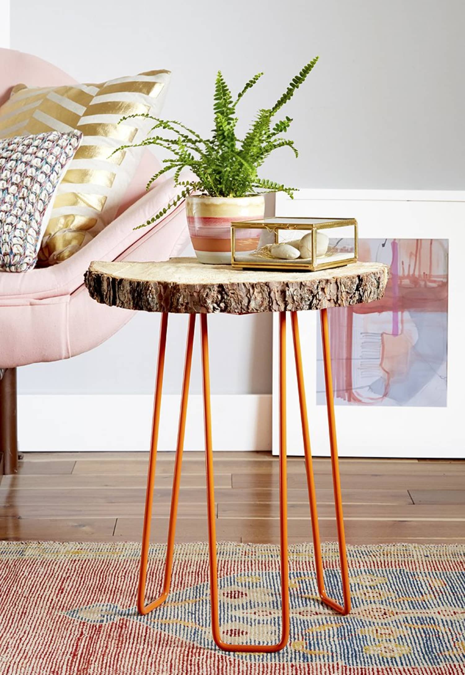 Diy Tree Slab Side Table With Hairpin Legs Apartment Therapy