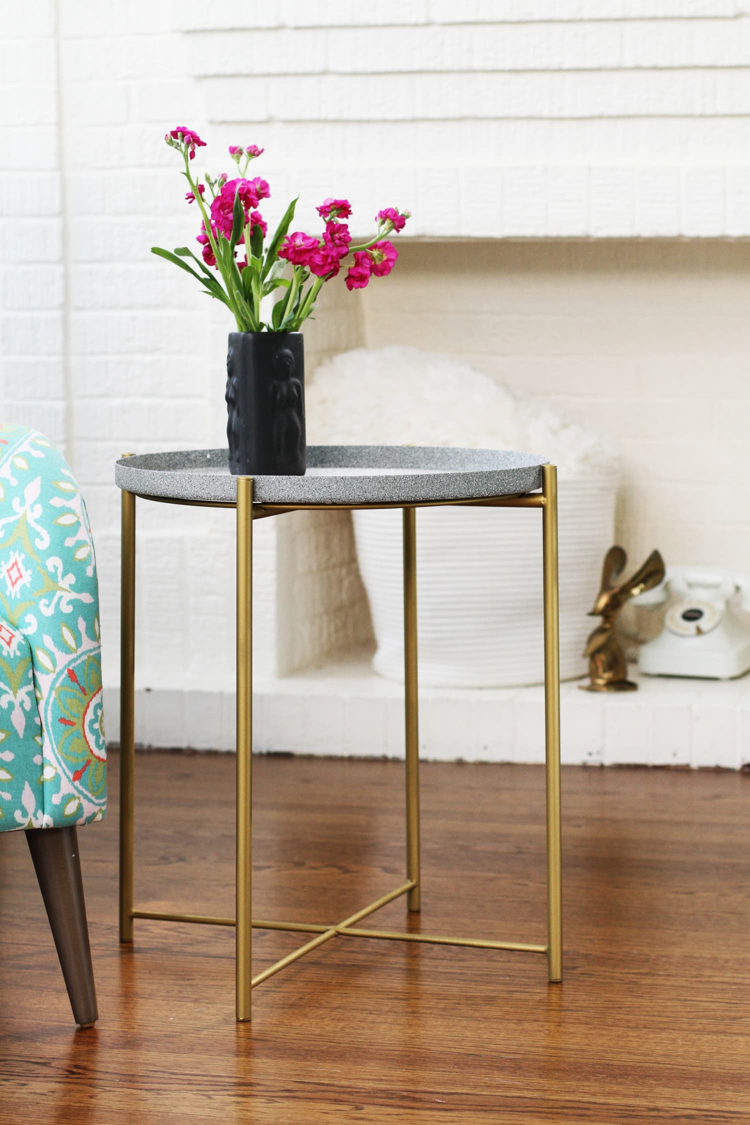 Tutorial A Granite Spray Paint Table Makeover Apartment Therapy