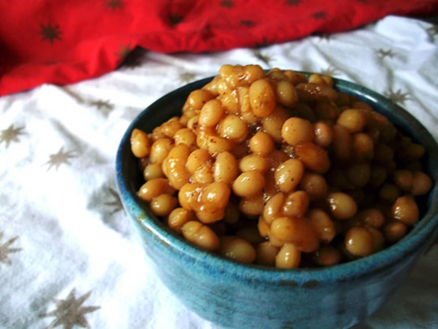 Quebecois Feves au Lard, or Maple Baked Beans Guest Post from Diana of