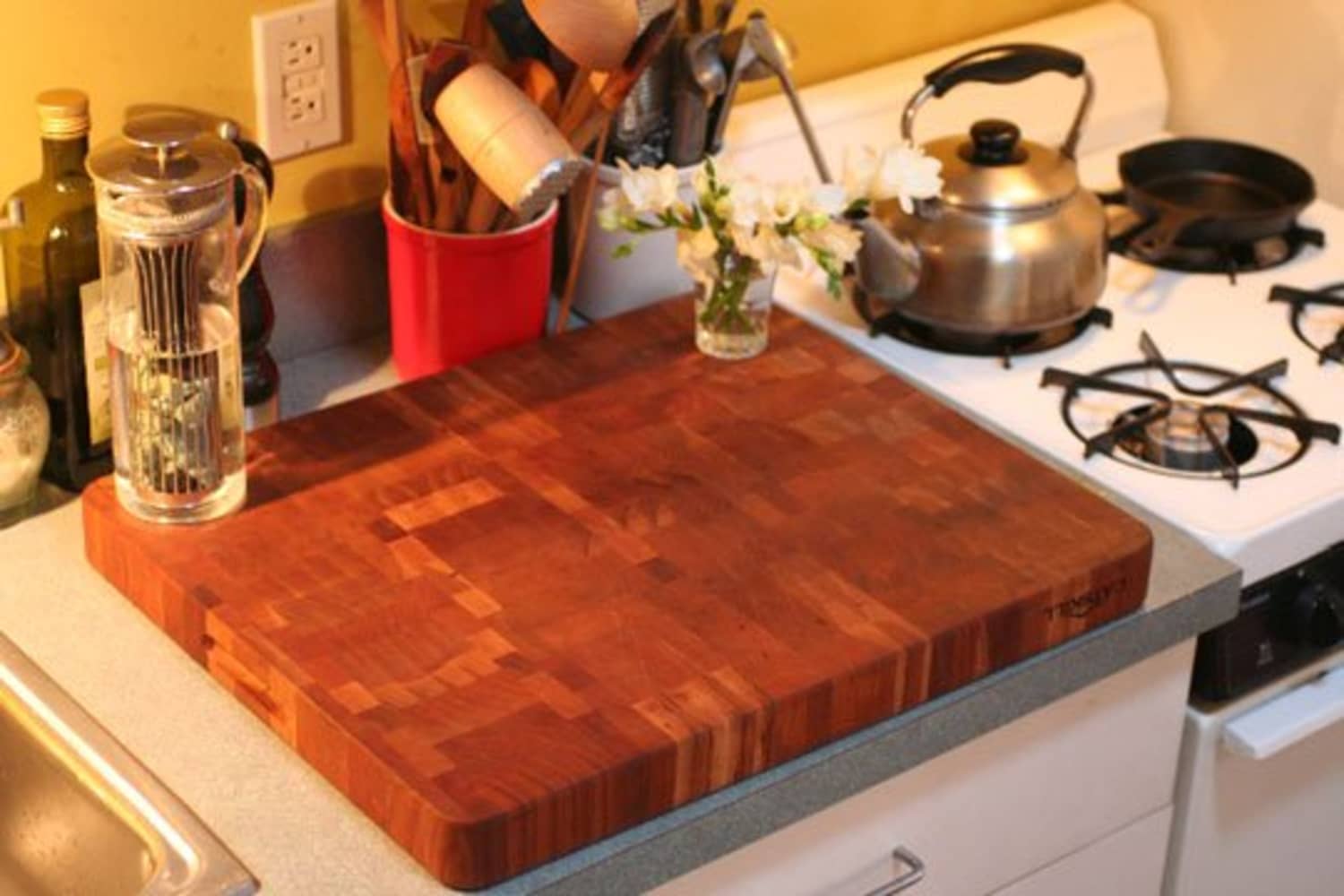 Ugly Countertops A Few Solutions Kitchn