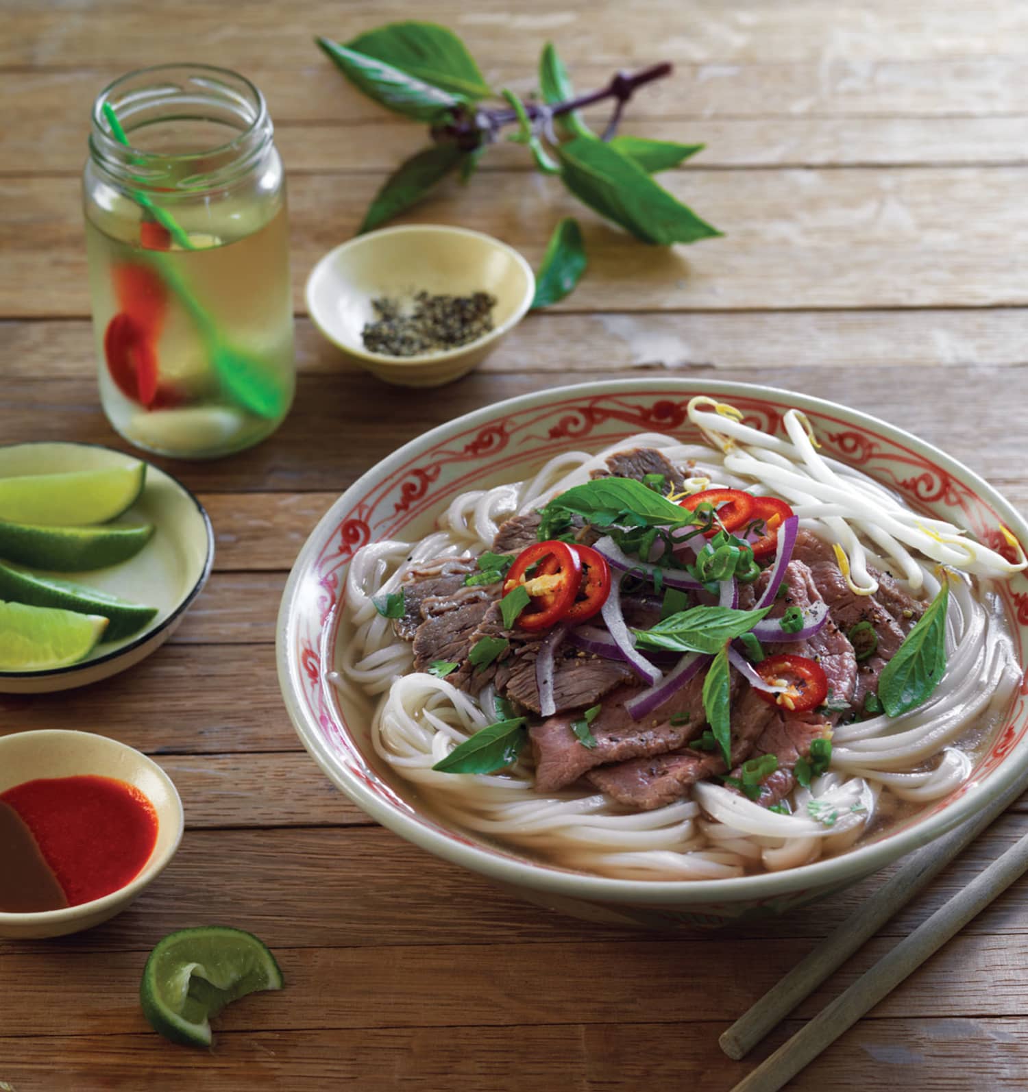 Pressure Cooker Beef Pho (phở bò nấu nồi áp suất)