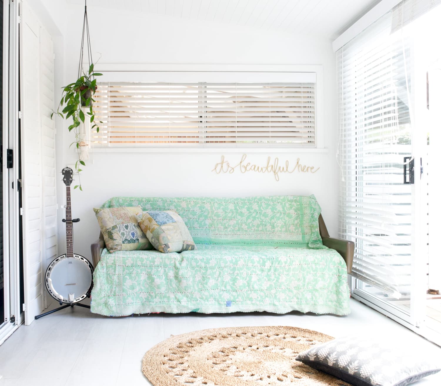 How to Fill Empty Corners in Rooms 16 CornerDecor Ideas