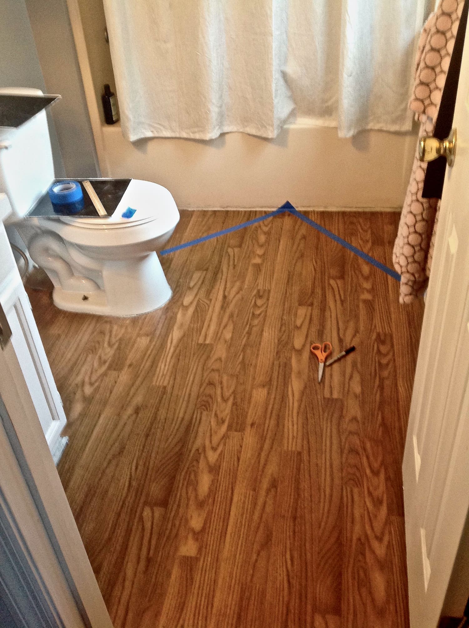 Meghan’s 10 Bathroom Floor Makeover Apartment Therapy