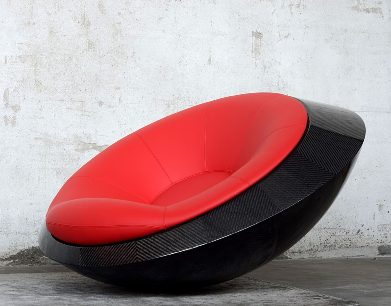 This UFOShaped Rocking Chair Is Out of This World Apartment Therapy
