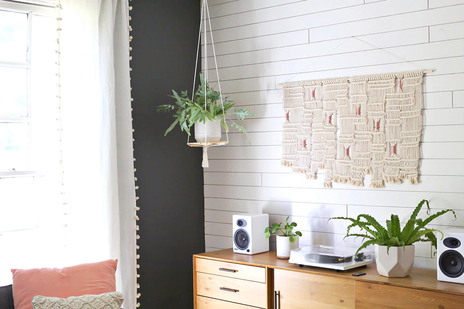 12 DIY Hanging Planters to Make Apartment Therapy