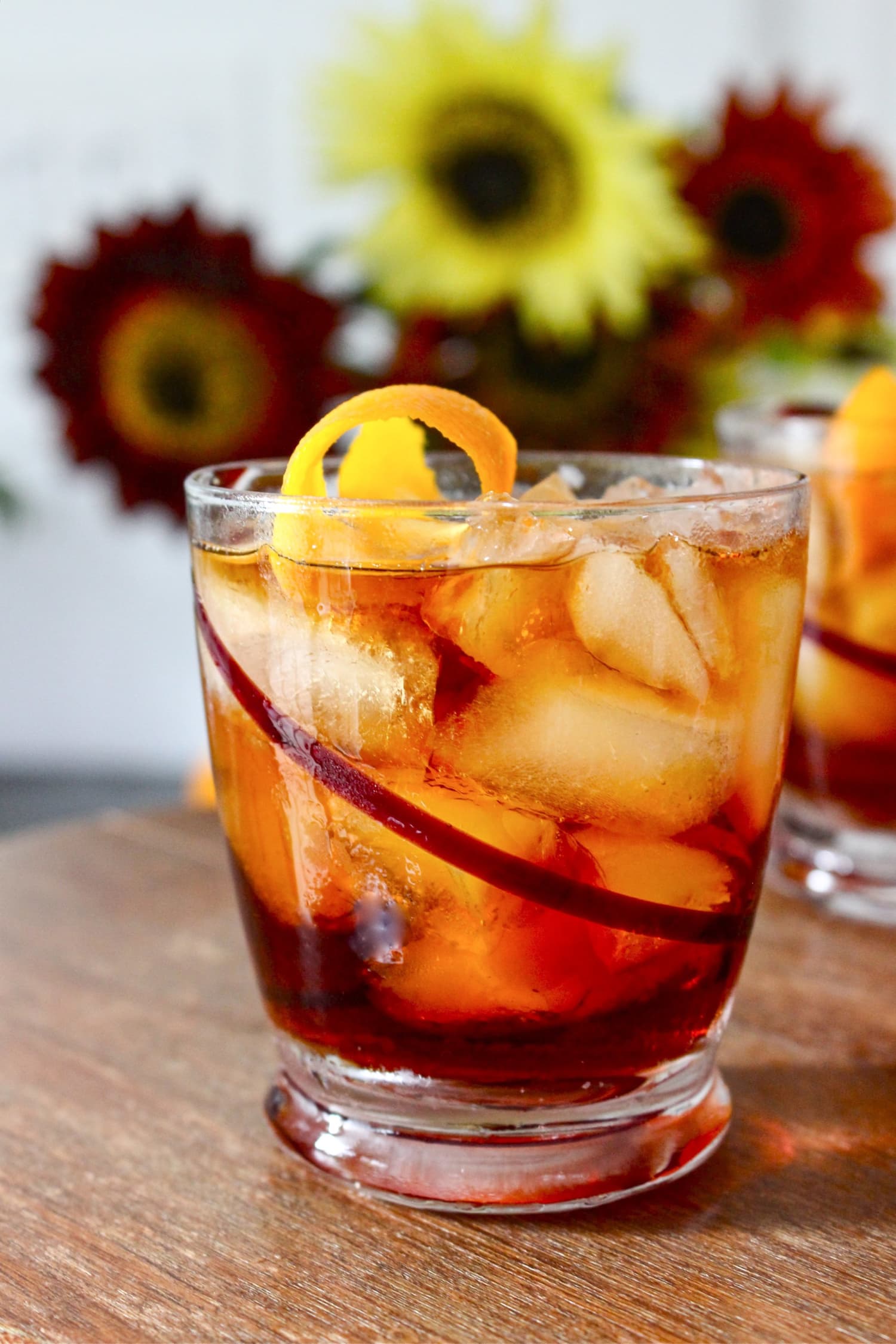 ThreeIngredient Cocktail Recipe The Black Lily Cocktail Kitchn