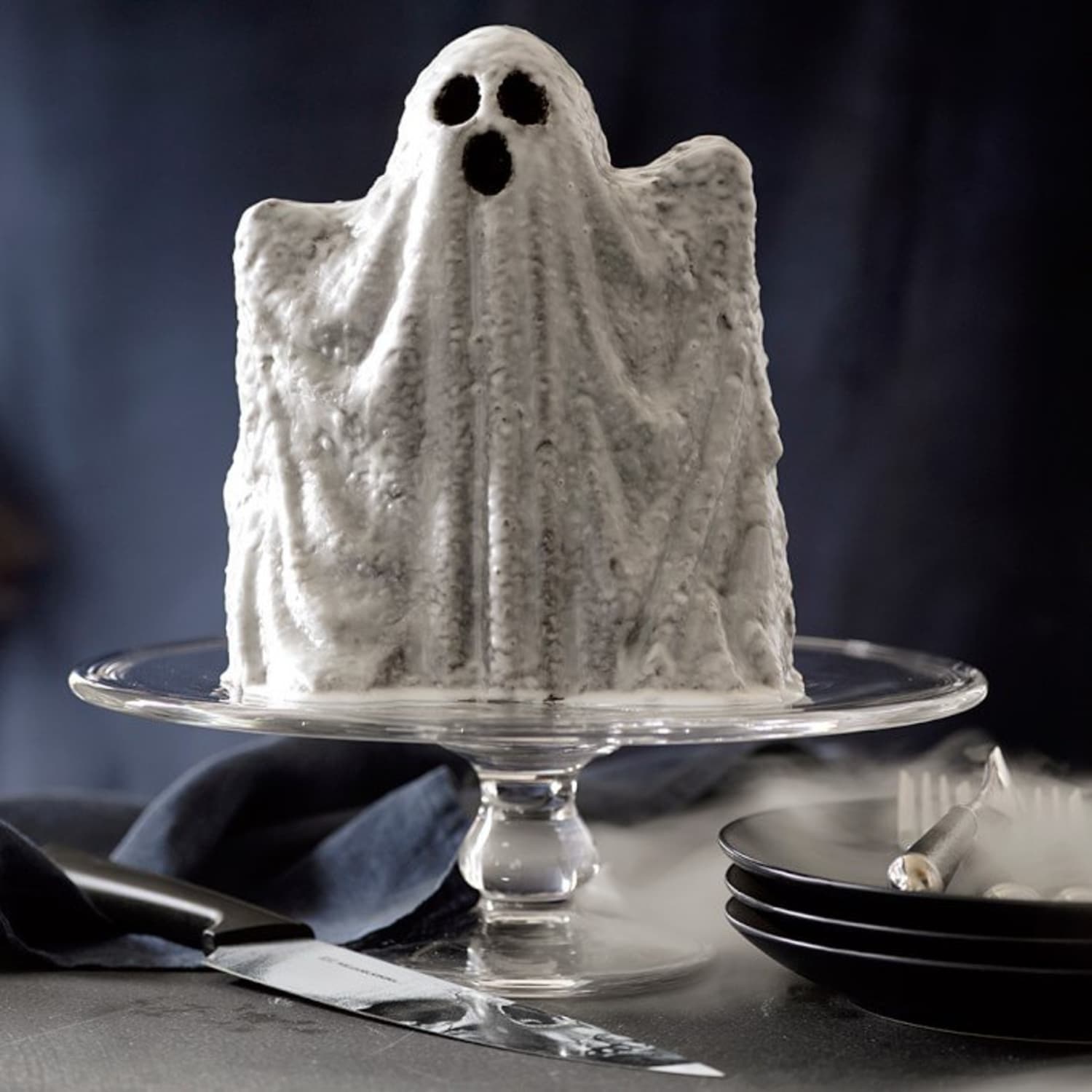 A Ghostly Cake Pan for Halloween Kitchn A Ghostly Cake Pan for Halloween Kitchn