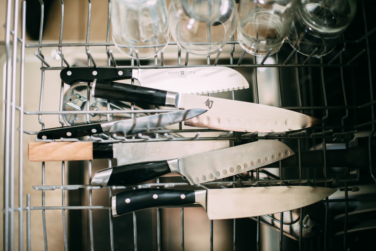 Why Knives Shouldn't Go in the Dishwasher Kitchn