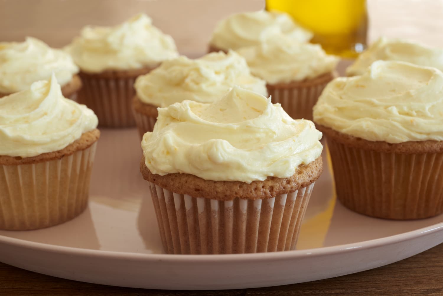 Recipe: One-bowl Orange Olive Oil Cupcakes With Honey Buttercream 